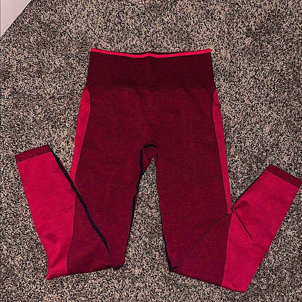 Pink leggings